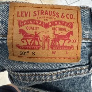 Like new Levi jeans